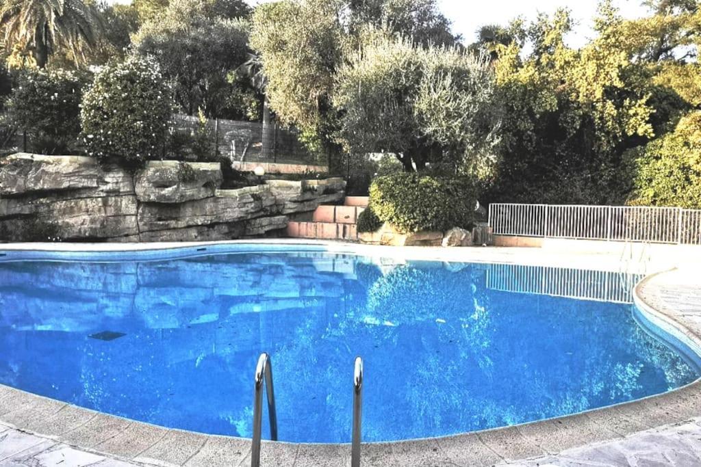 Appartement Nice Centre Vue Mer Avec Piscine Pour Famille, Couple D'Amis Pas De Groupes De Jeunes Autorises Eksteriør bilde